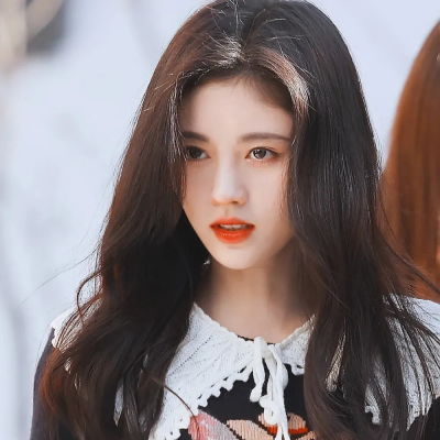 夜空总有最大密度的蓝色